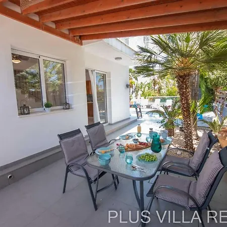 Villa Protaras Mandali Villa No 24 *